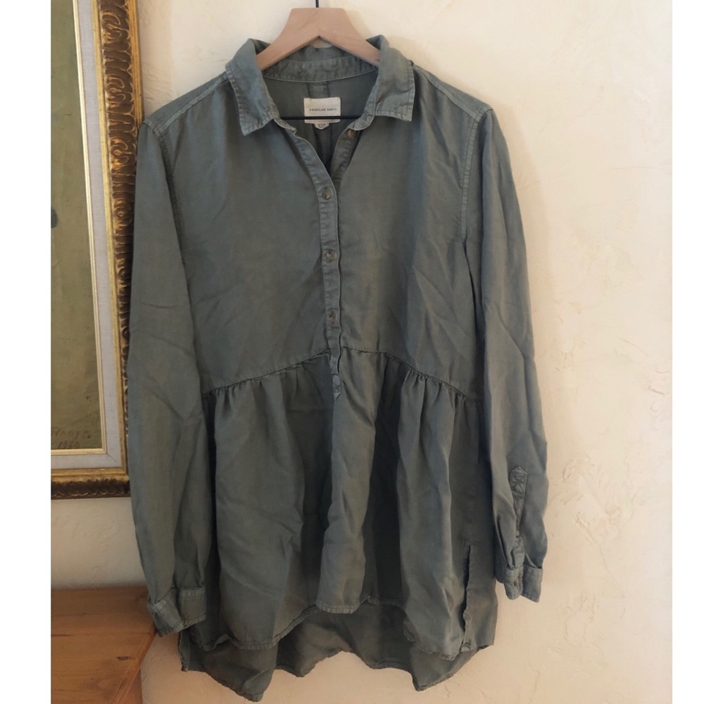 American Eagle Flowy Half Buttonup - image 1